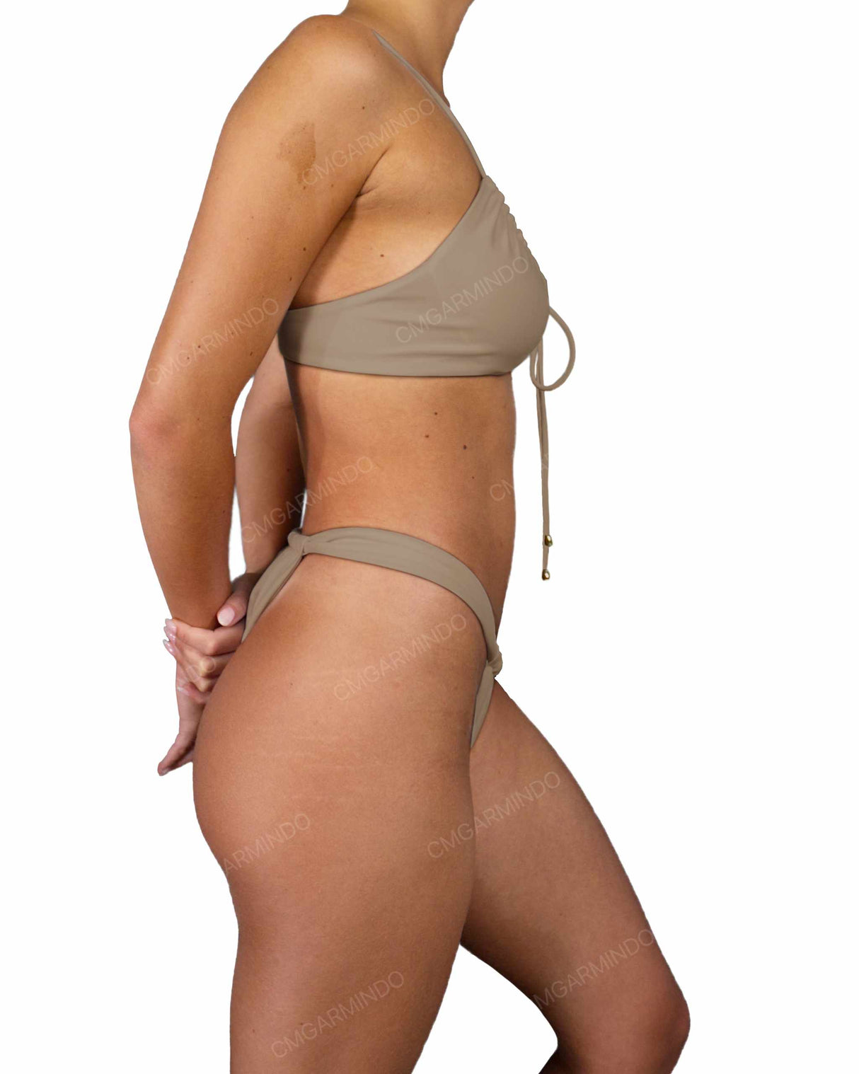 Adjustable Side Strap Bottom