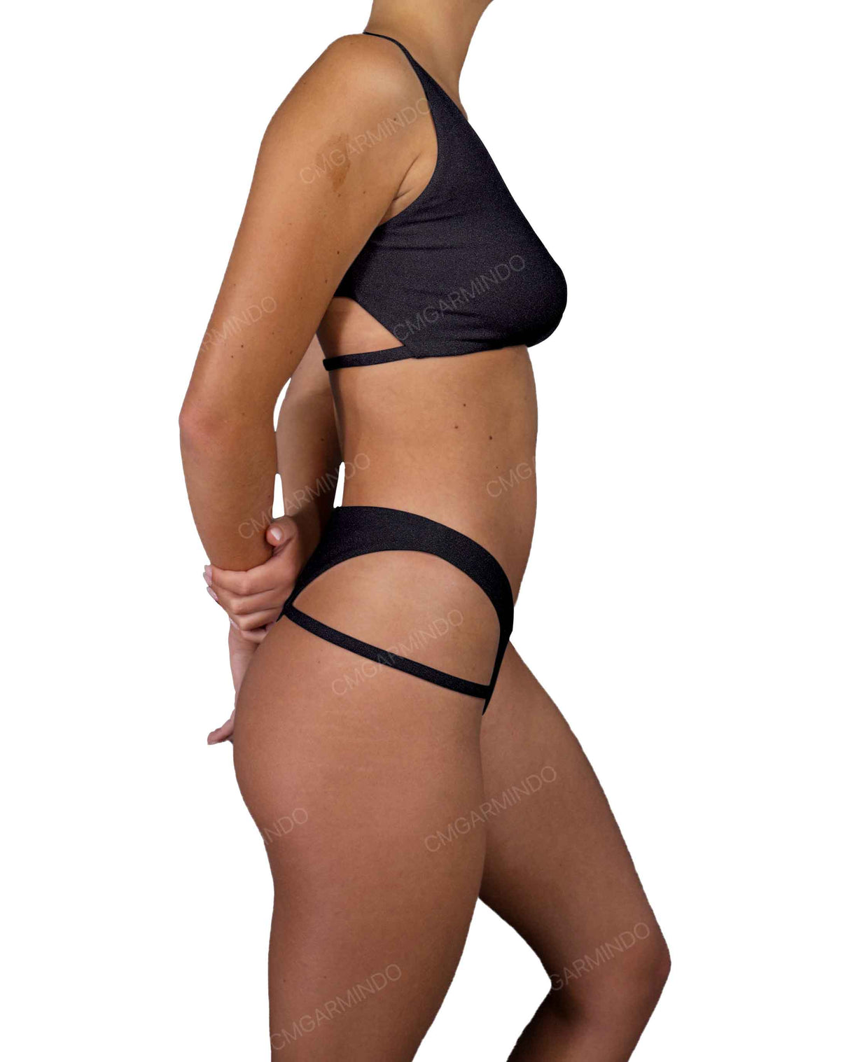 Adjustable Front Sporty Top