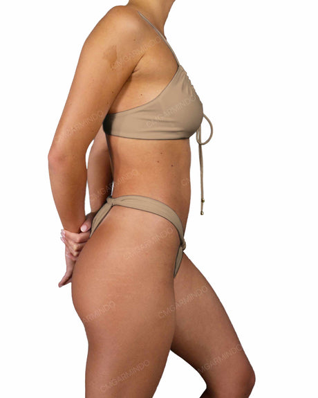 Adjustable Side Strap Bottom
