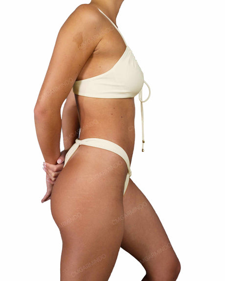 Adjustable Side Strap Bottom