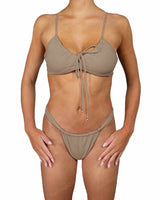Adjustable Side Strap Bottom