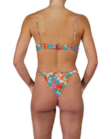 Adjustable Side Strap Bottom