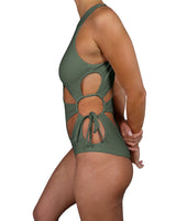 Crew Neck Binding Left Flower One Piece