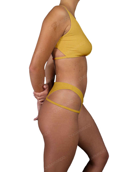 Adjustable Front Sporty Top